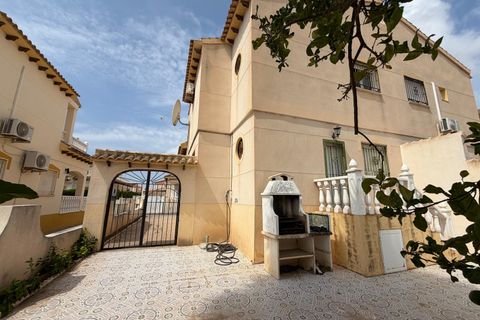 Villa i Playa Flamenca, Alicante, Playa Flamenca - € 269.900 | Ref: PF460 - foto 5
